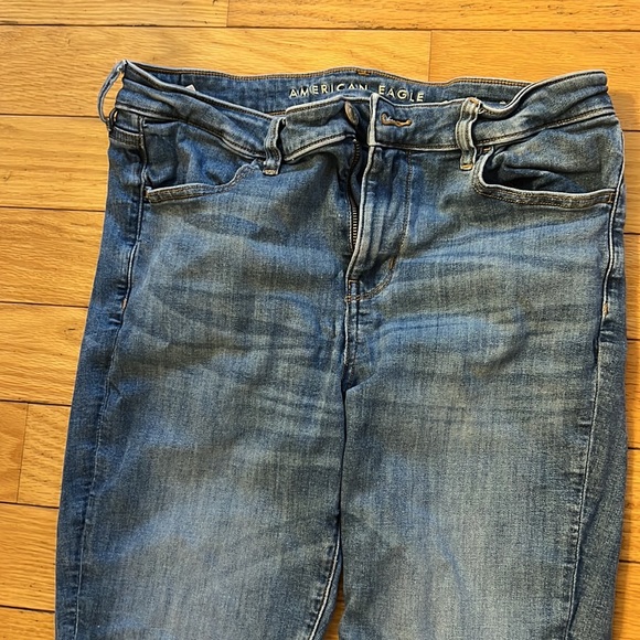 American Eagle Jeans - Picture 2 of 9